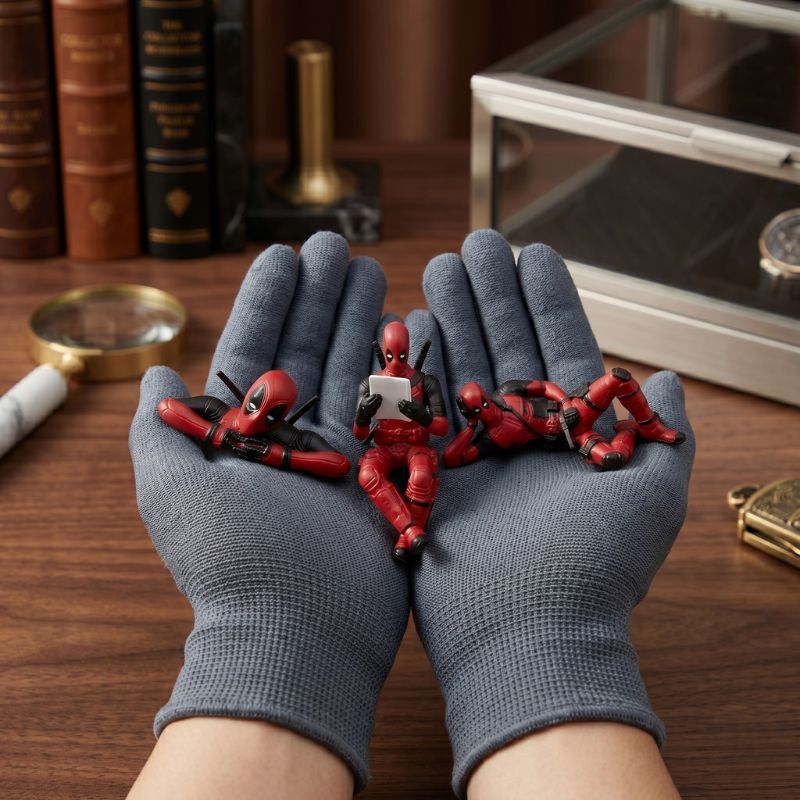 TRIOX™ | Mini Figure Decor Set